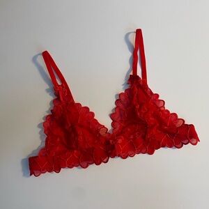 COTTON ON Body Heart Embellished Lace Triangle Bralette Unlined Wire Free Size L